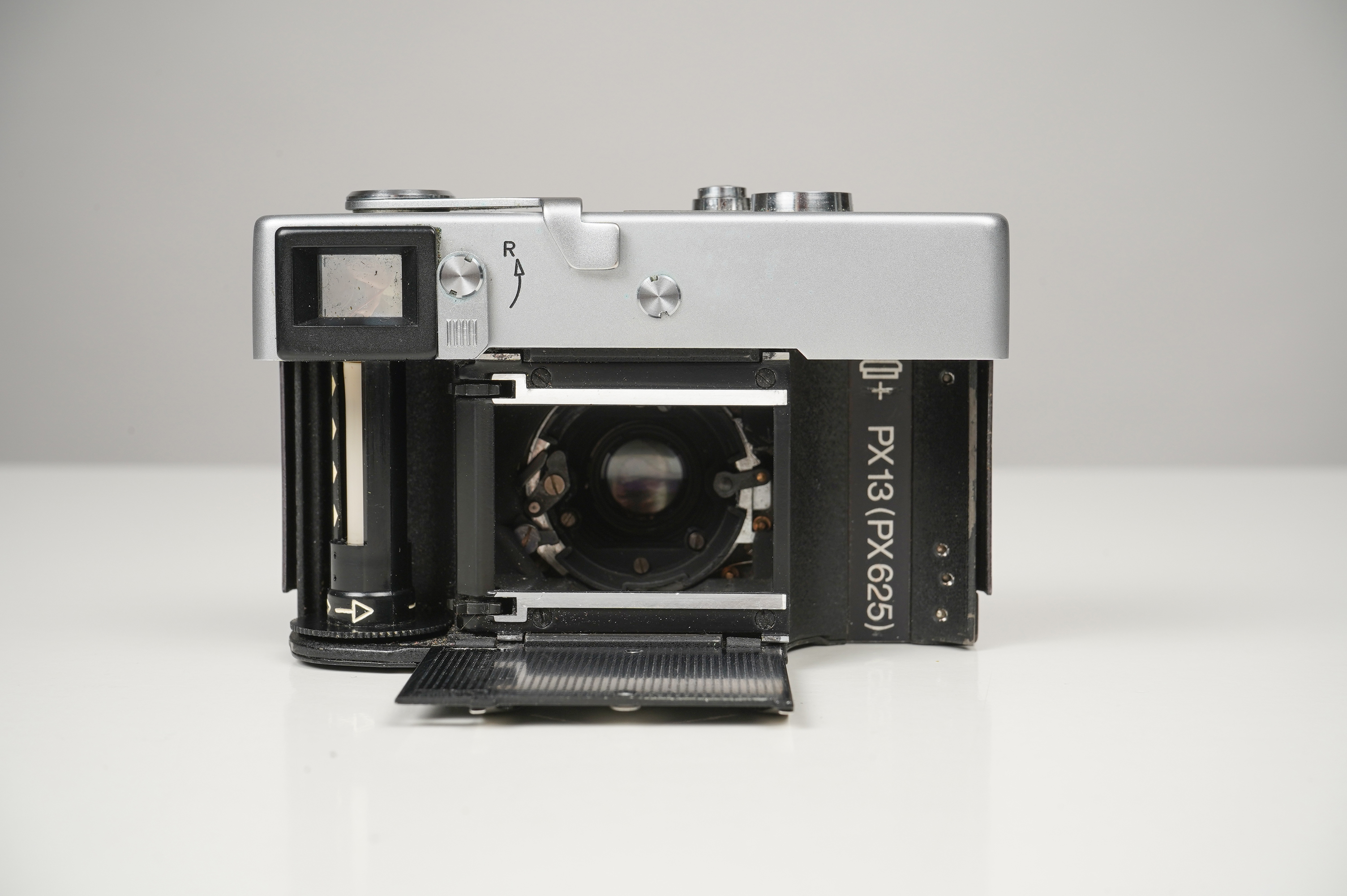 Gebraucht Rollei 35 Silber + Tessar 40mm/3,5  | Made in Singapore | Normal gebraucht - mittlere Gebrauchsspuren | inkl. Tasche/Riemen |