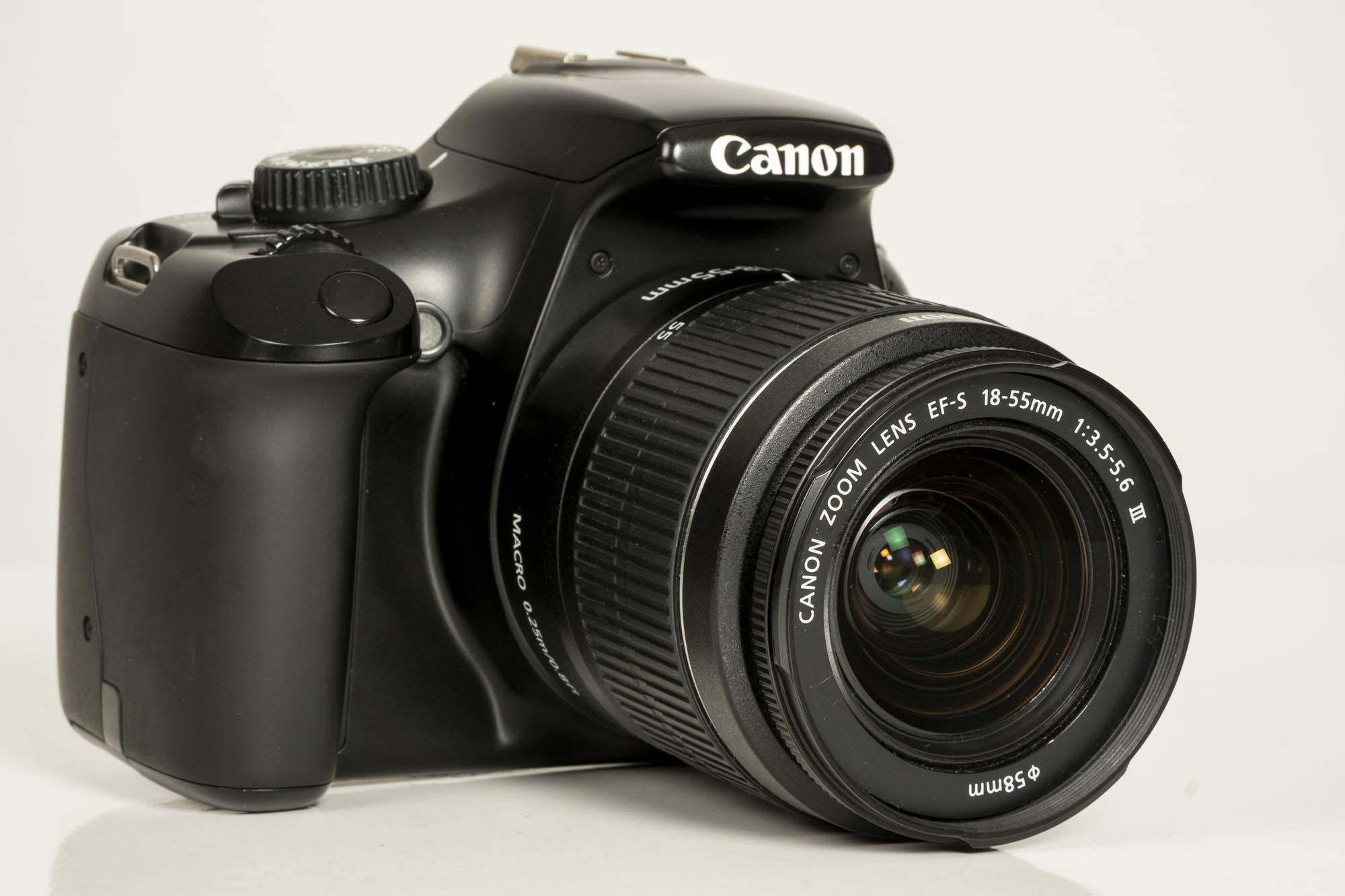 Gebraucht Canon EOS 1100D + EF-S 18-55mm inkl. Ladeschale und 2x Akku | Voll Funktionstüchtig 0000740005764