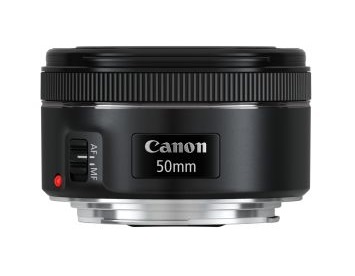 Canon EF 50mm/1,8 STM (Ø49mm) (Gegenlichtblende ES-68 optional)