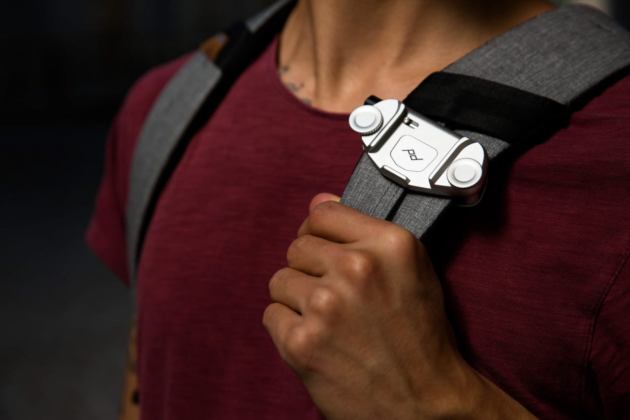 Peak Design Capture Clip V3 inkl. Std.Plate Silver | Silberfarben | mit Standard-Kupplung Arca-Swiss |