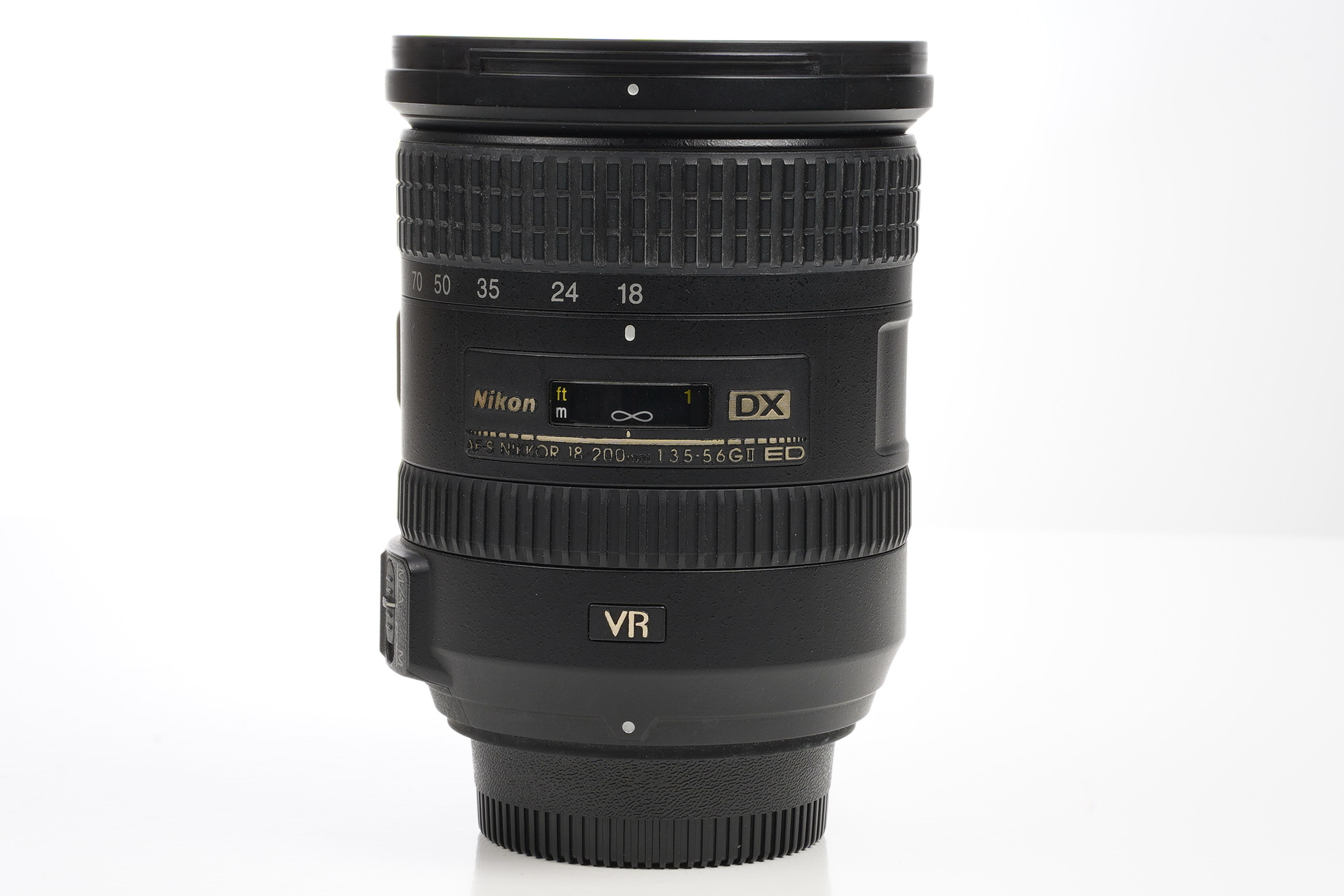 Gebraucht Nikon AF 18-200mm f3.5-5.6 G VR II ED DX mit HB-25 OD