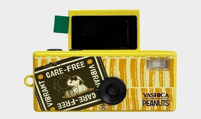 Yashica x Peanuts Funtastic Sweet Dreams Home | Schlüsselanhänger | Digicam | inkl. USB-Kabel | microSD-Card optional |
