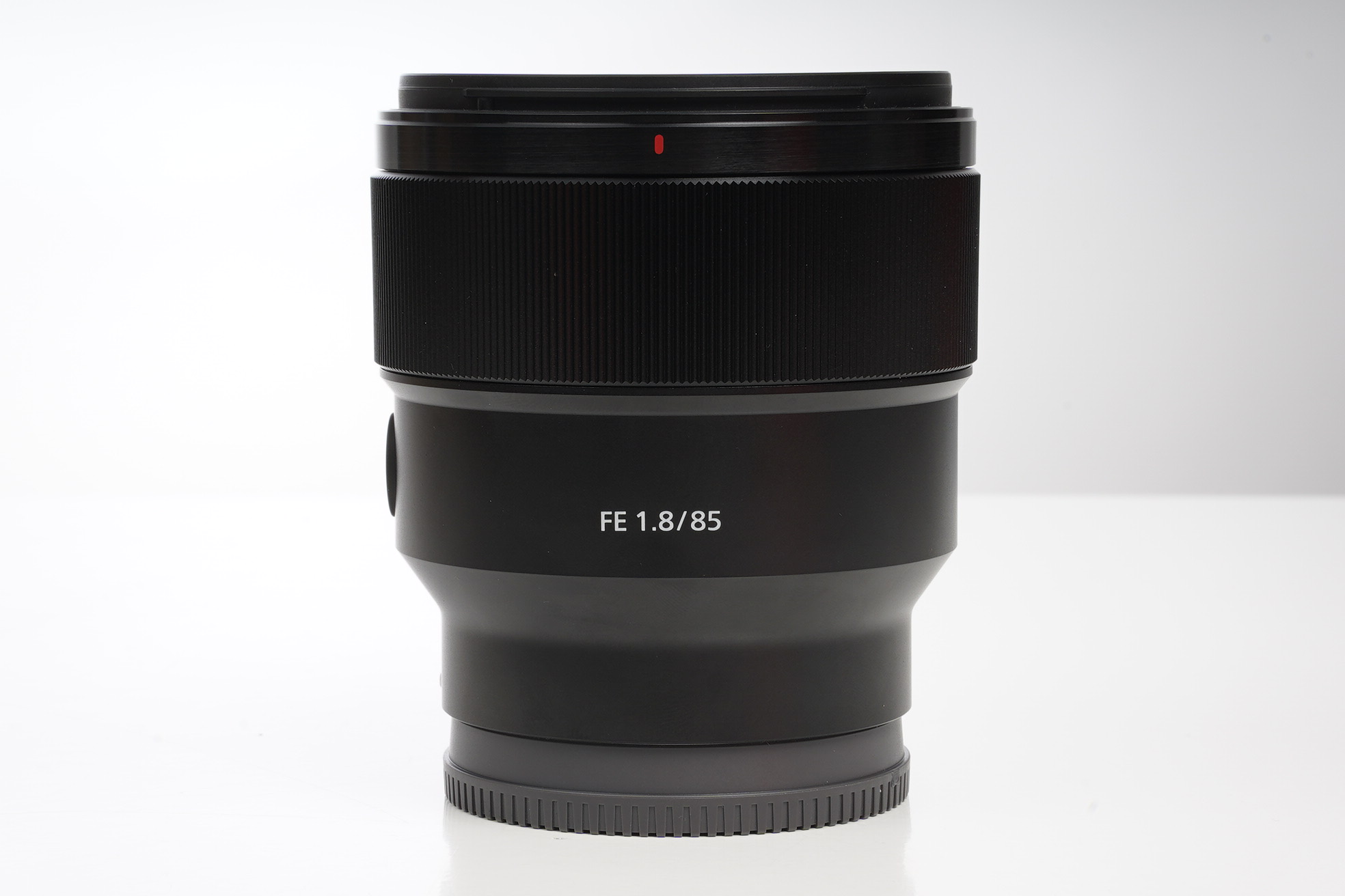 Gebraucht Sony FE 85mm/1,8 SEL85F18 mit ALC-SH150 Gegenlichtblende