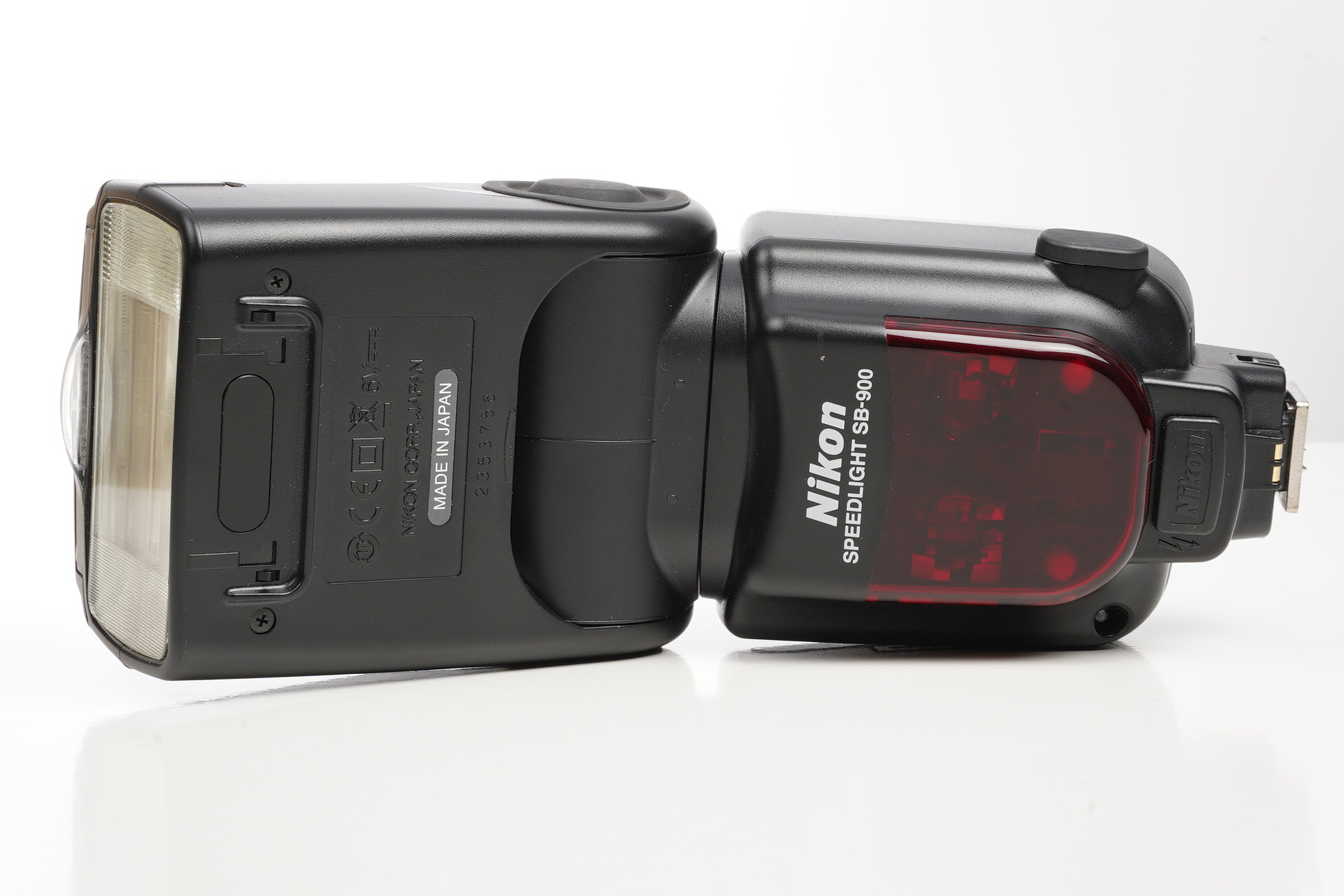 Gebraucht Nikon SB-900 Blitz  | inkl. Streuscheibe und Köcher | ETTL- Vollautomatik