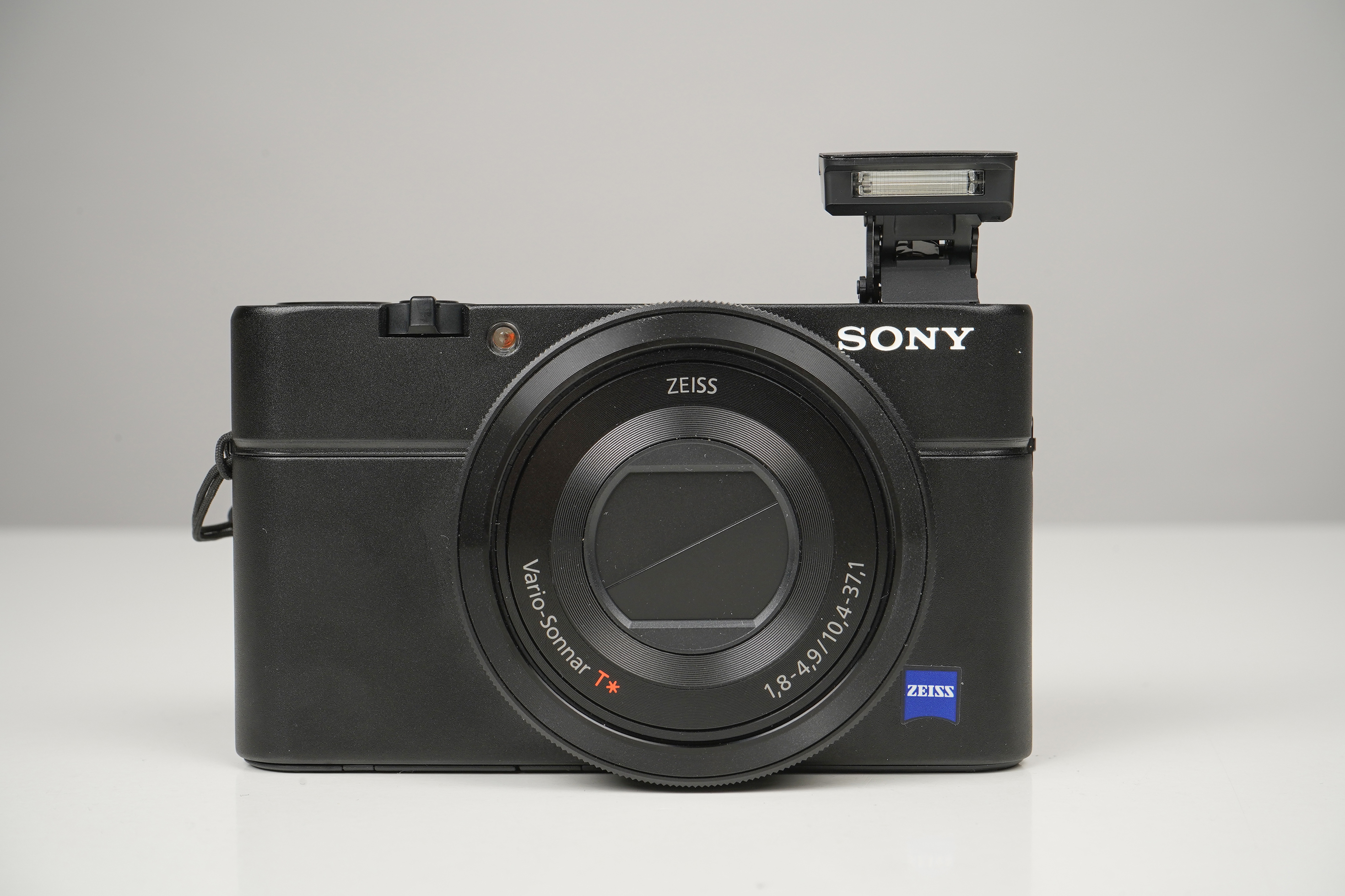 Gebraucht Sony RX-100(I) schwarz | neuwertig | mit Akku, Ladekabel, Tasche |