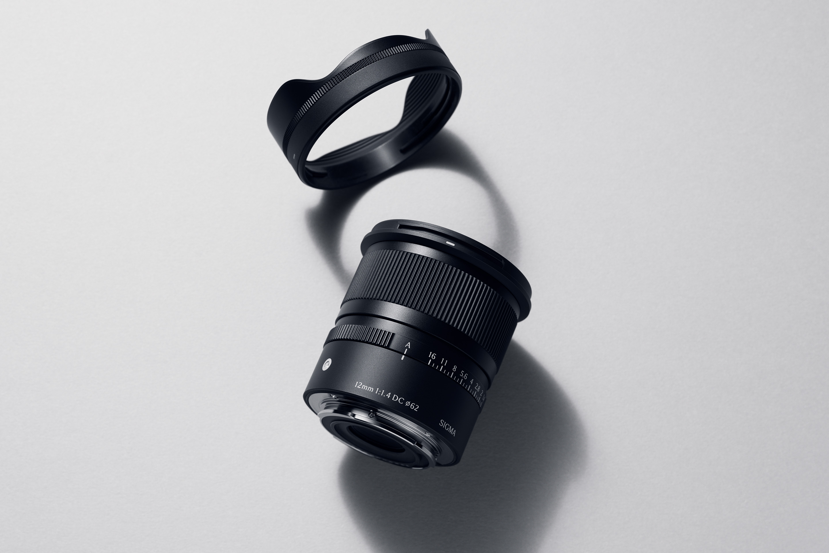 Sigma 12mm/1,4 DC (C) 025 für Sony-E APS-C | Ø62mm | 1+5 Jahre Österreichgarantie nach Regisrierung | € 80 Sofortrabatt bis 01.12.26 wird noch abgezogen |