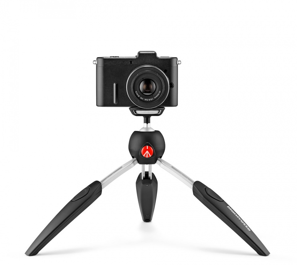Manfrotto PIXI EVO Ministativ 2-Segment schwarz - 20cm, max. 2,5 kg, ausziehbar 8024221643640