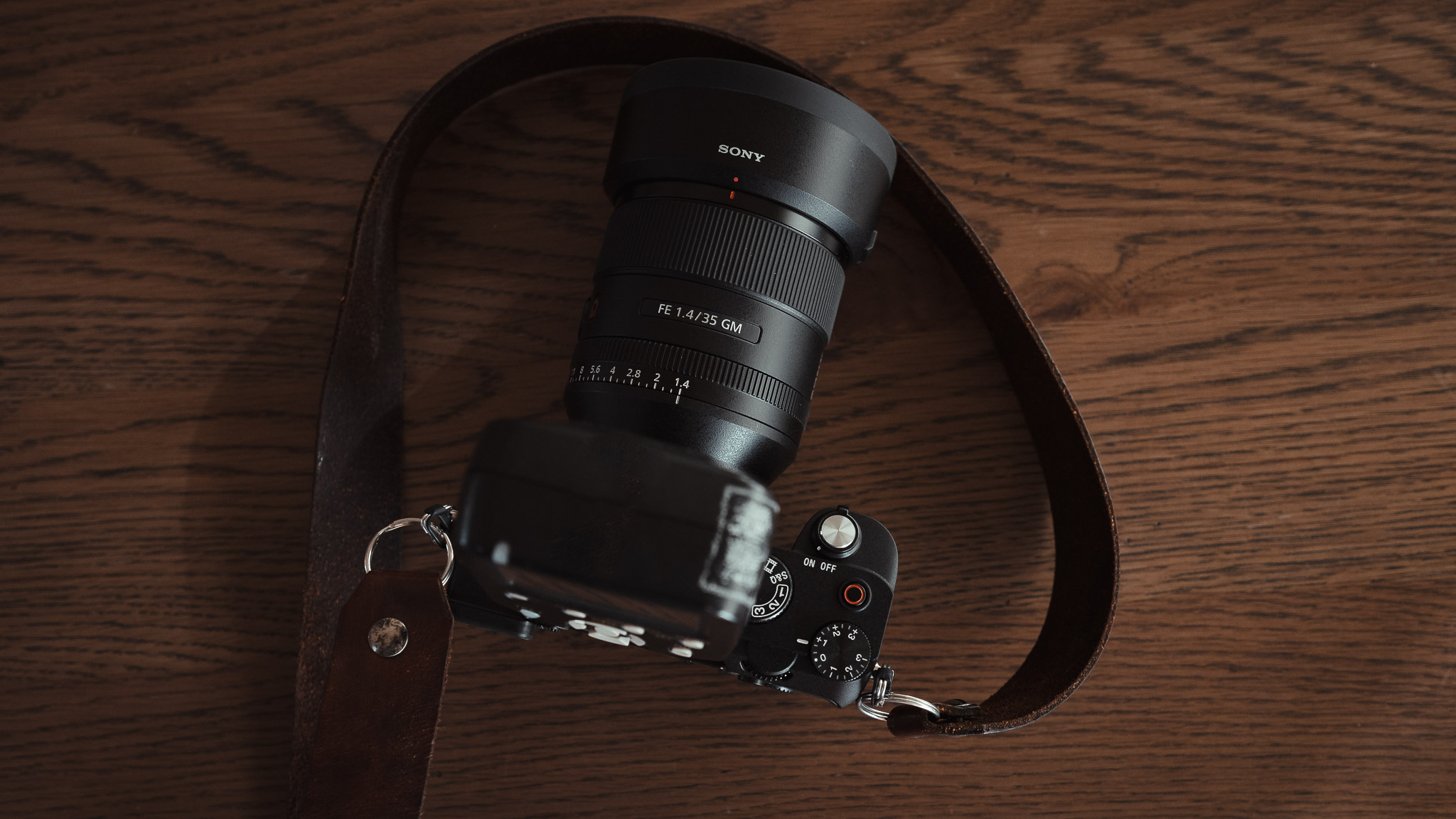 Sony FE 35mm/1,4 GM Ø67mm (SEL35F14GM) | - € 200 Cashback bis 31.01.2027 auf https://www.sony.at/cashback/winter