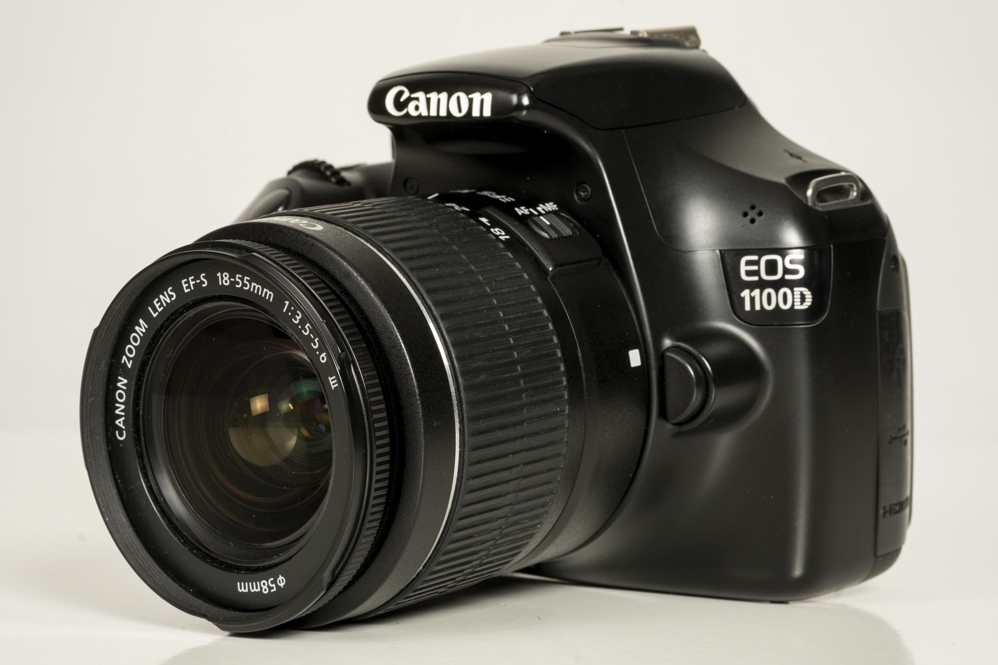 Gebraucht Canon EOS 1100D + EF-S 18-55mm inkl. Ladeschale und 2x Akku | Voll Funktionstüchtig 0000740005764