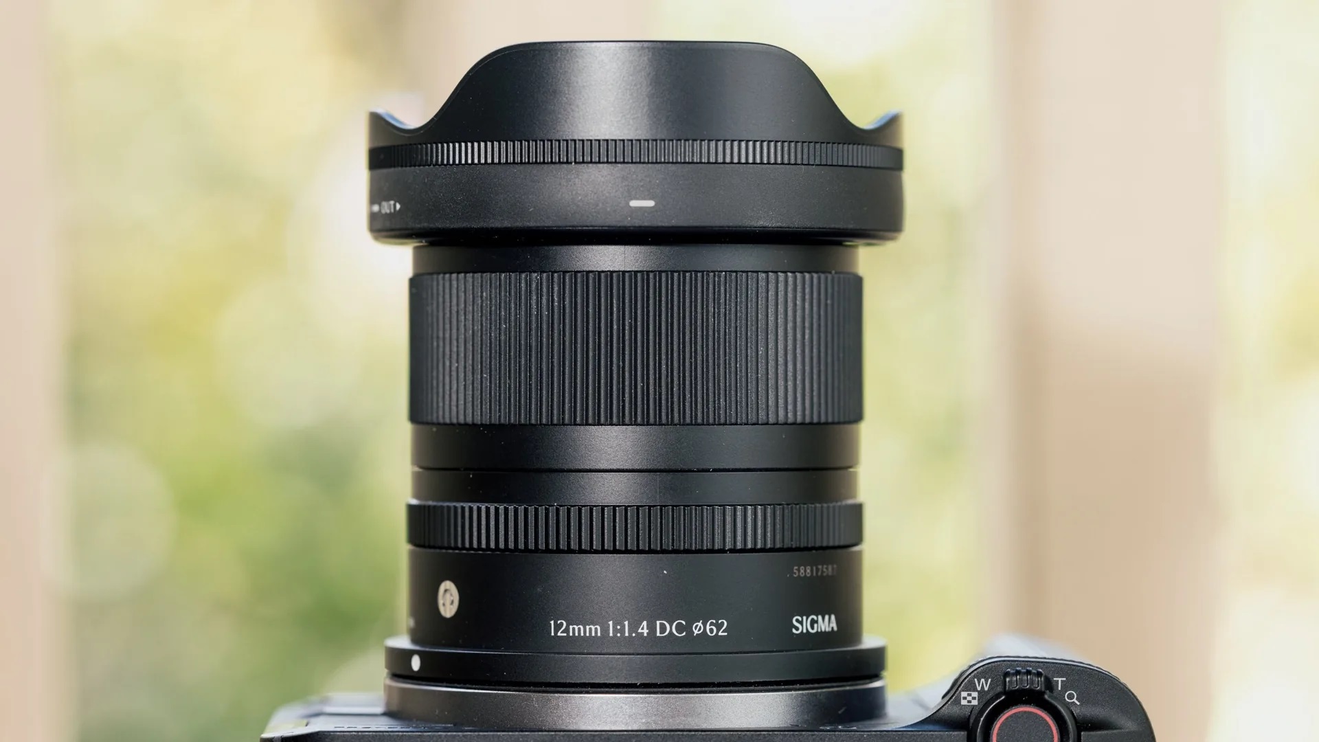 Sigma 12mm/1,4 DC (C) 025 für Sony-E APS-C | Ø62mm | 1+5 Jahre Österreichgarantie nach Regisrierung | € 80 Sofortrabatt bis 01.12.26 wird noch abgezogen |