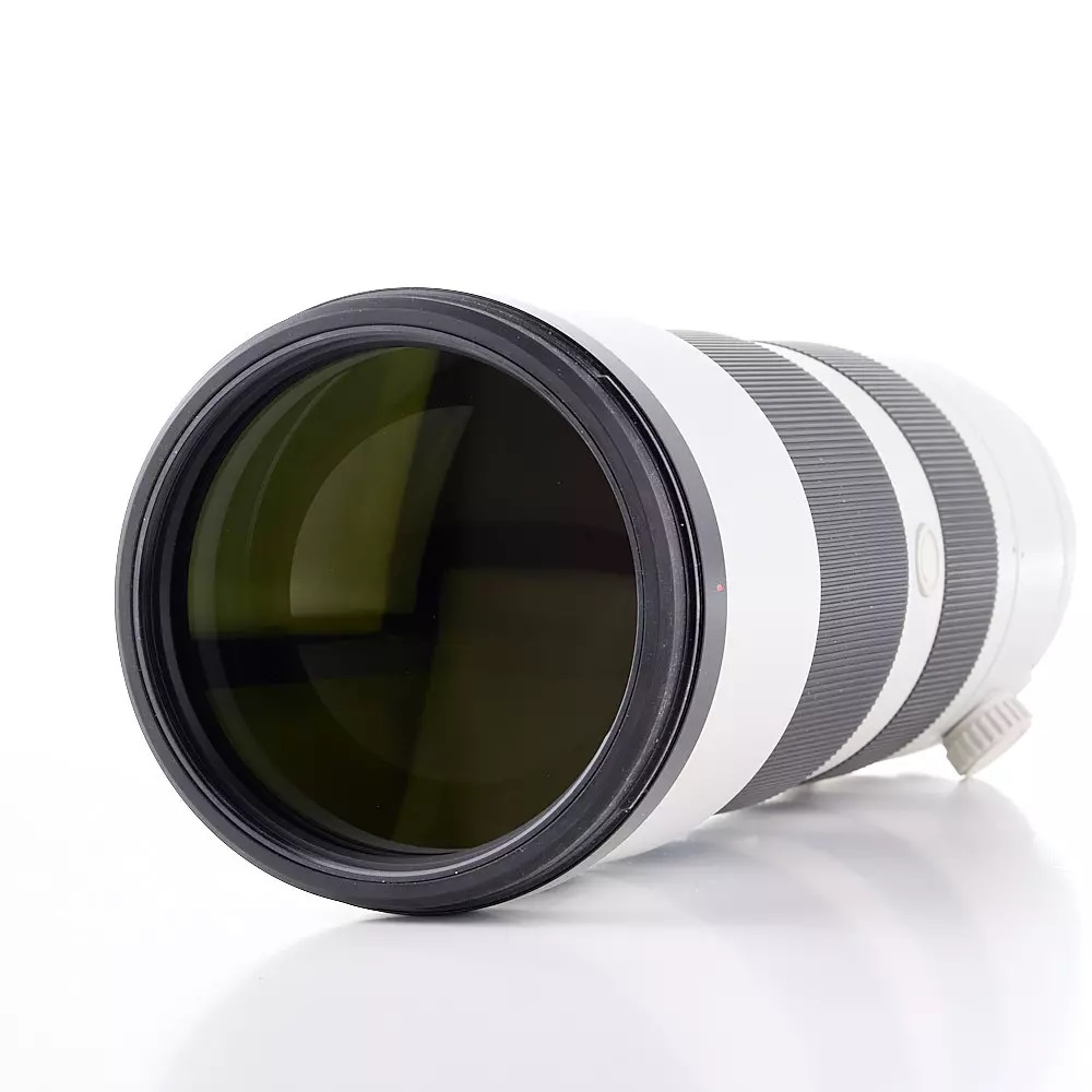 Sony FE 200-600mm/5,6-6,3 G OSS (SEL200600G)  | Ø95mm | - € 100 Cashback bis 31.01.2027 auf https://www.sony.at/cashback/winter