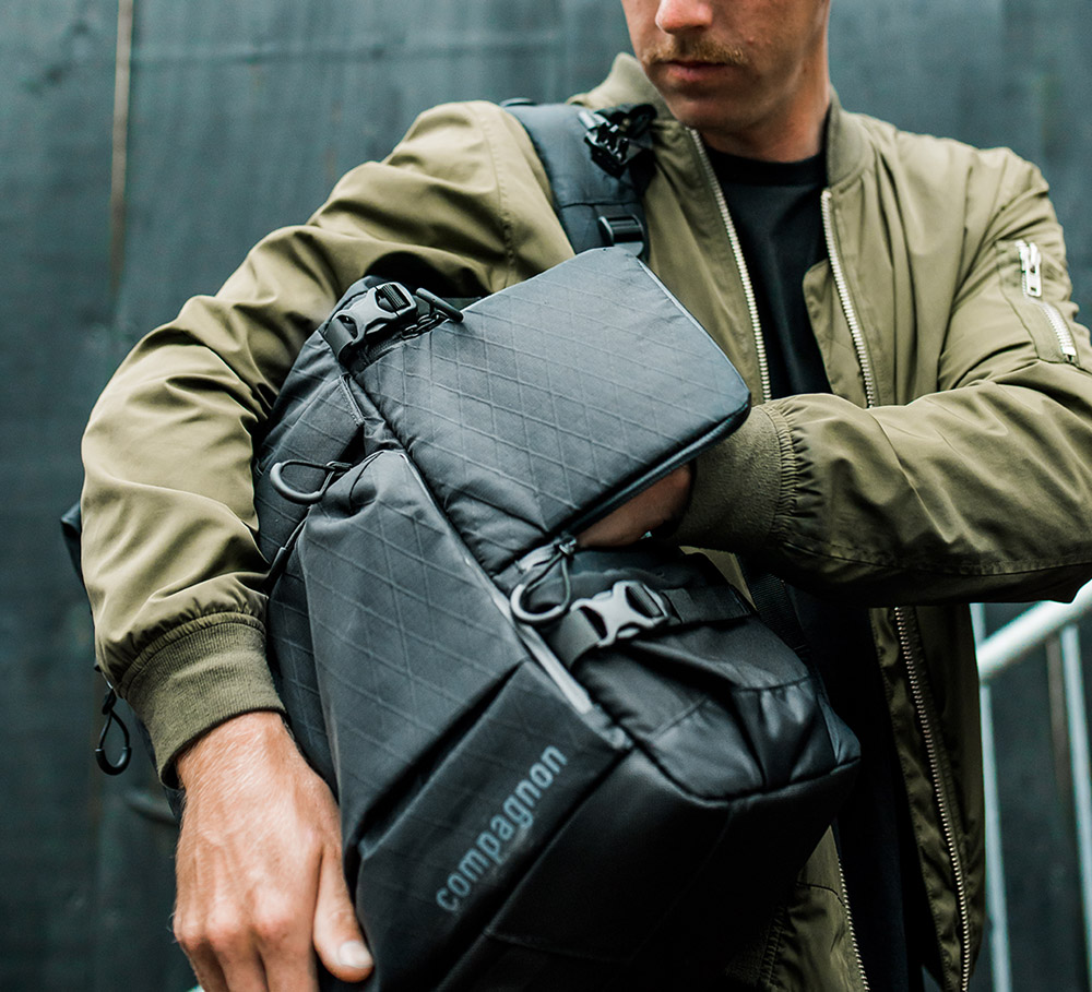 Compagnon 717 the element backpack volcano black 0768813157365