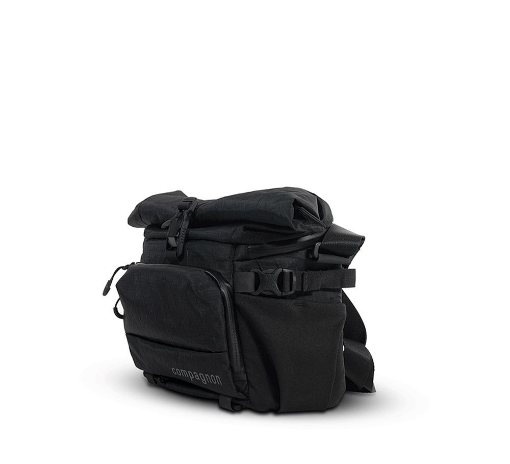 Compagnon Element sling 6L Volcano Black | Kamera-Sling & Schultertasche | 11" Tabletfach | 6L + 5L-Rolltop