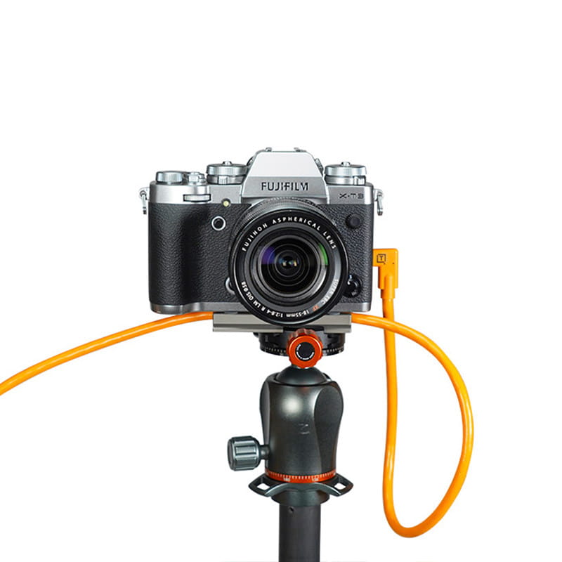 Tether Tools TetherPro Datenkabel orange für USB-C an USB-C | 4,6 m | 1x rechtsgewinkelter Stecker 0818307010994