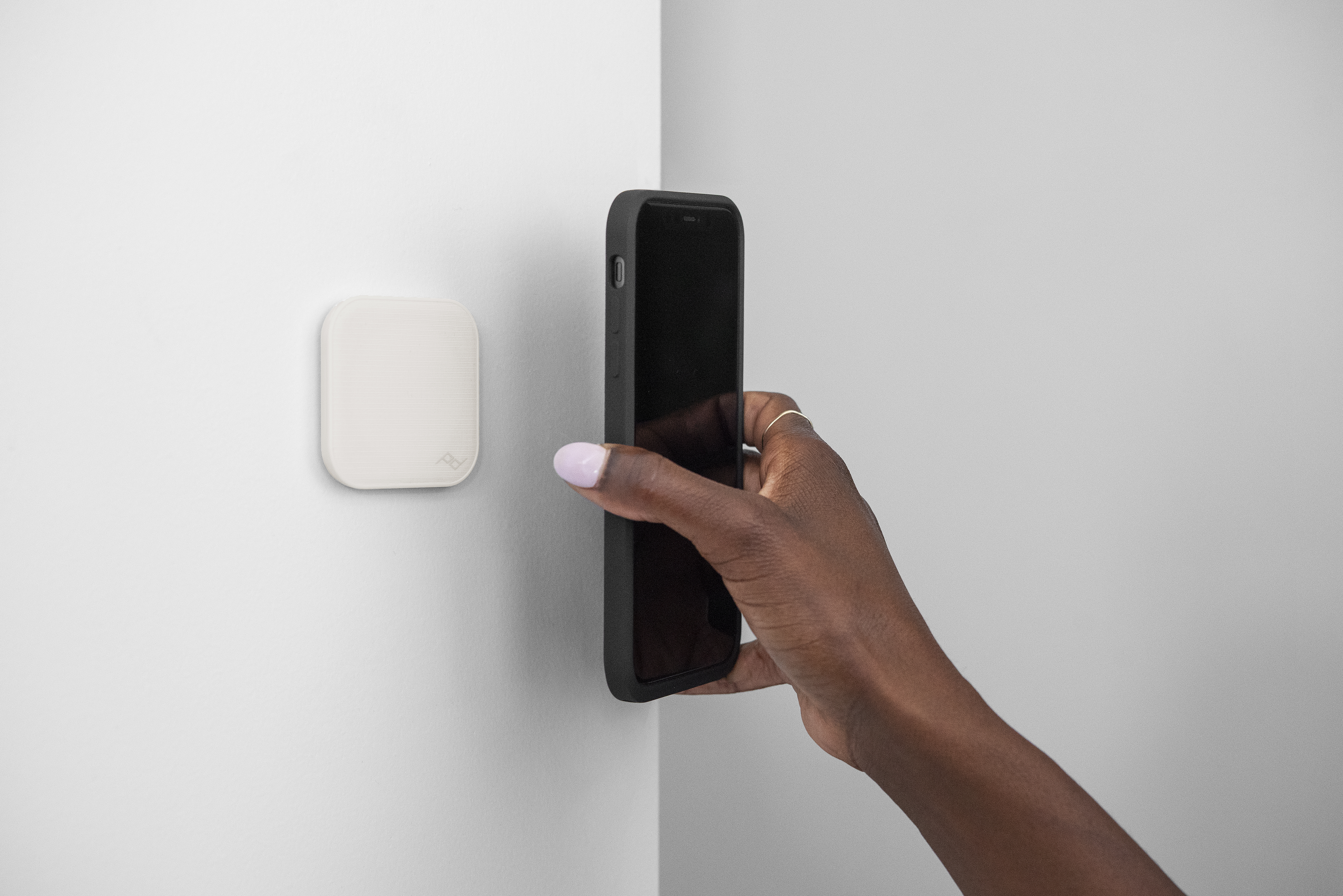 PDM Wall Mount - Smartphone Wandmontage mit Magnetsystem für Peak Design Mobile Case 0818373023263