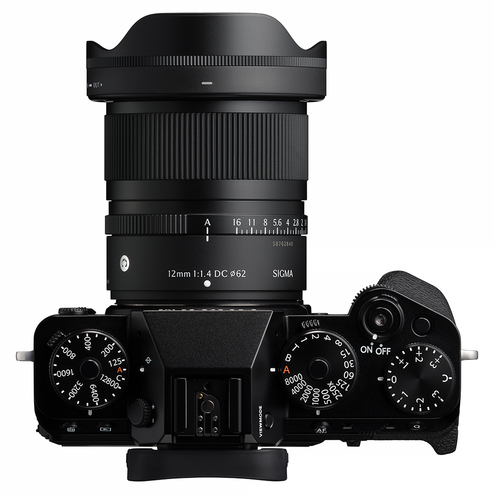 Sigma 12mm/1,4 DC (C) 025 für Sony-E APS-C | Ø62mm | 1+5 Jahre Österreichgarantie nach Regisrierung | € 80 Sofortrabatt bis 01.12.26 wird noch abgezogen |