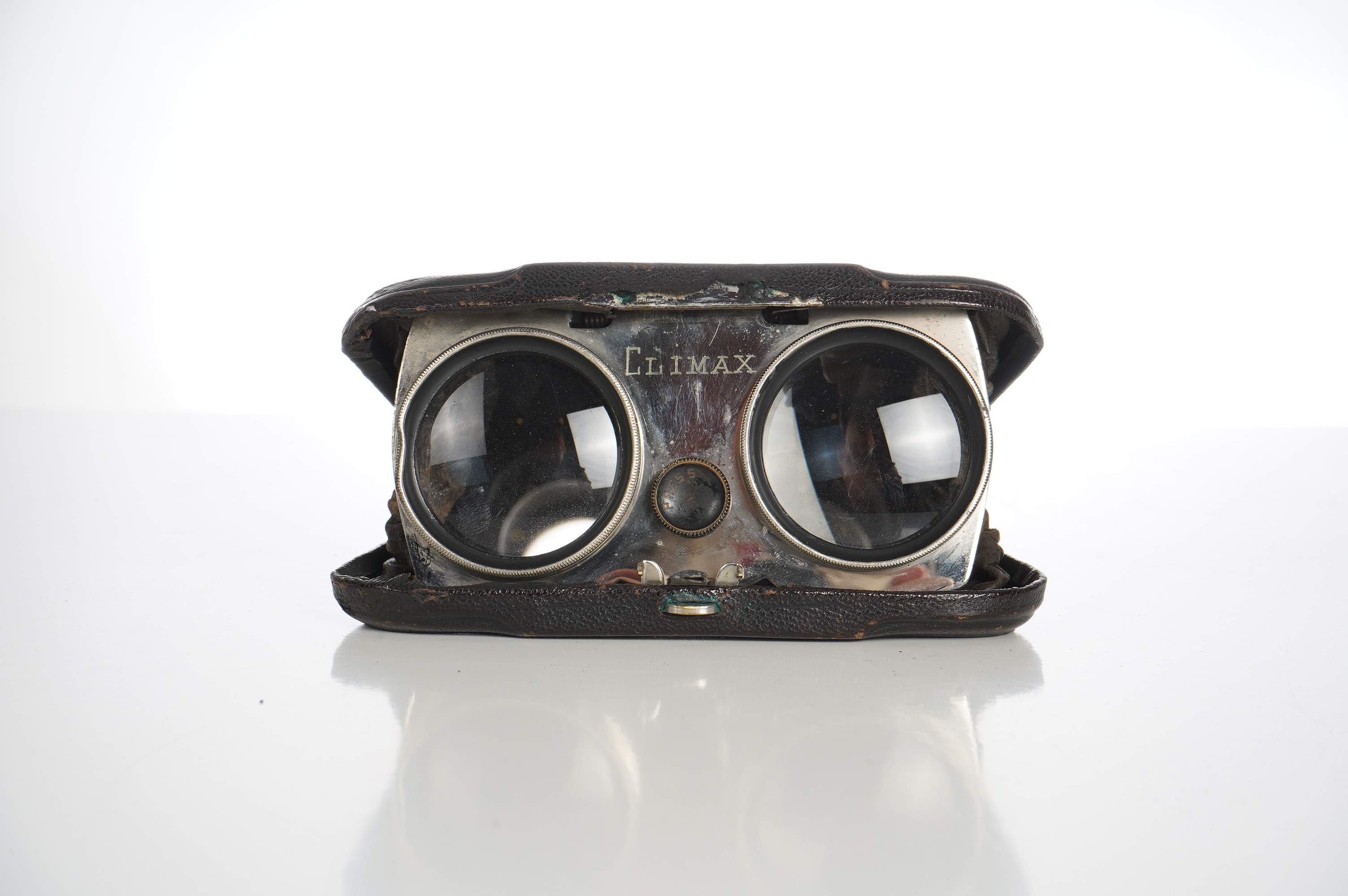 Gebraucht Climax historisches Taschenfernglas mit klappbarem Balgenmechanismus