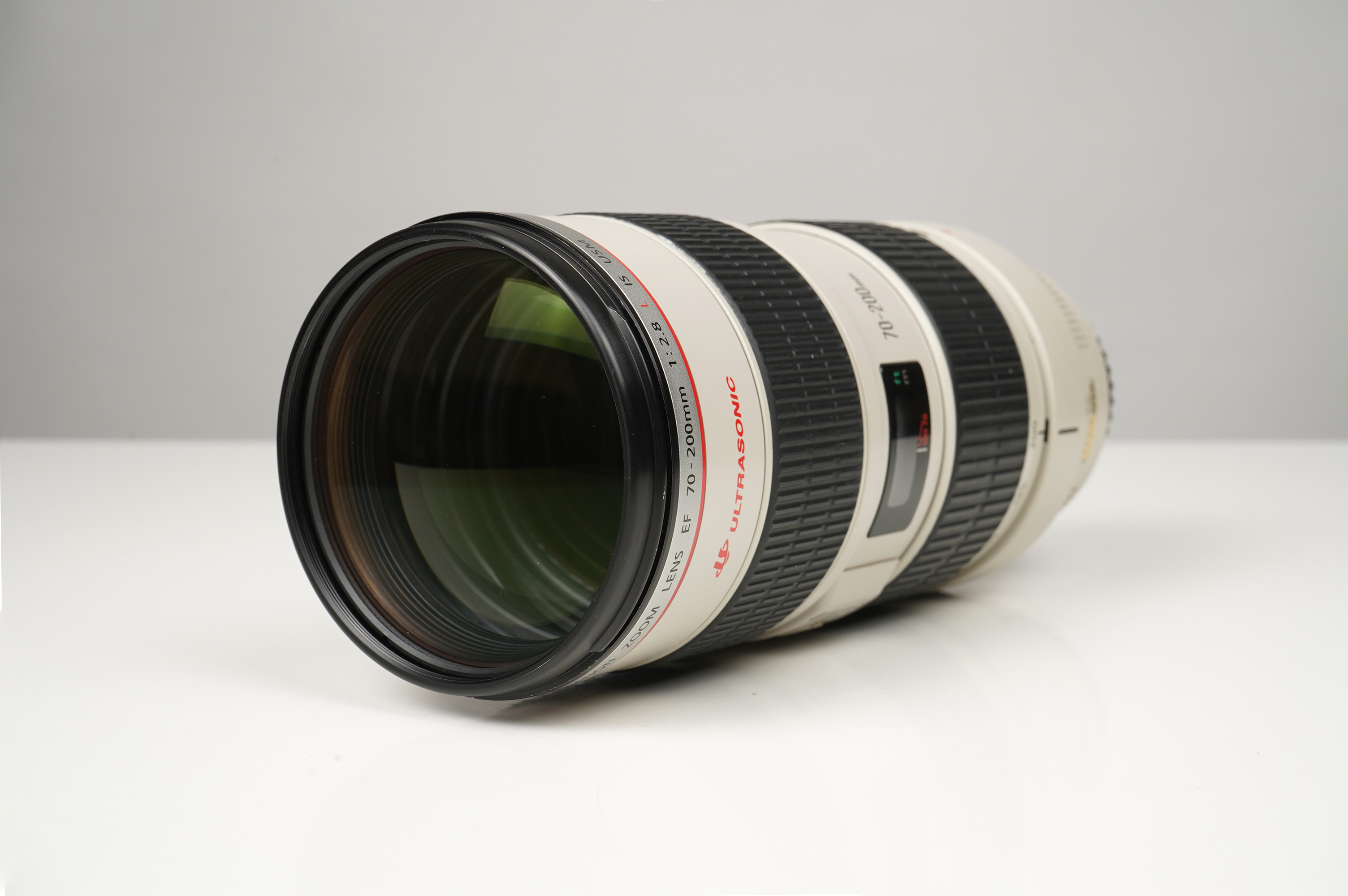 Gebraucht Canon EF 70-200mm/2,8 L IS USM(I) | Ø77mm | Zustand A/B | mit Schelle u Deckel |
