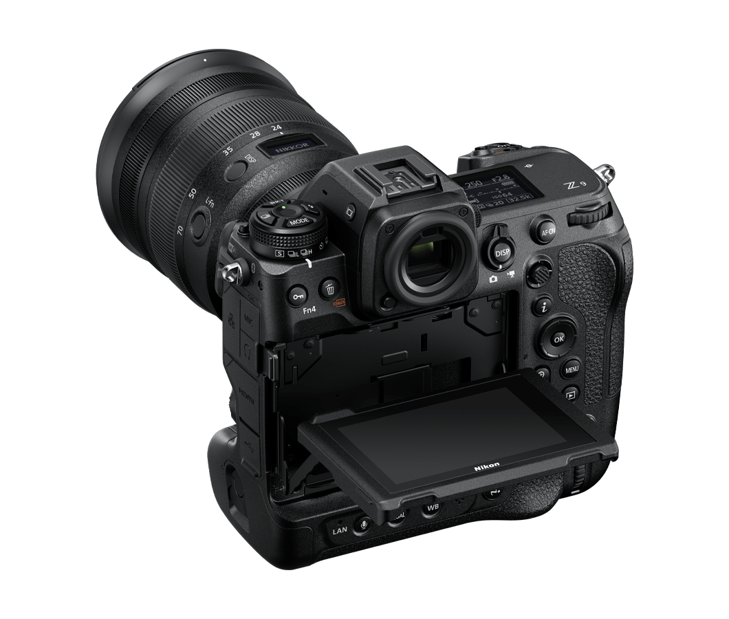 Nikon Z 9 Gehäuse | 45,7MP | 2 Slot CFexpress Type B | >120B/s | - € 300 Sommer-Sofort-Rabatt bis 21.07.2025 bereits abgezogen 4960759906205