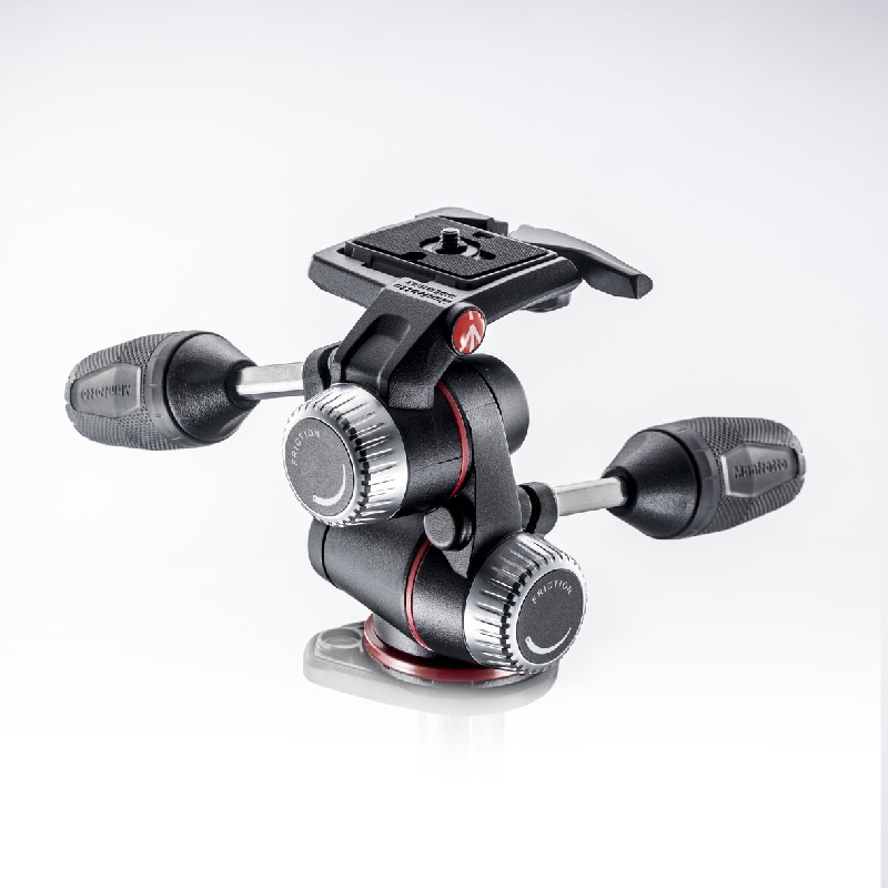 Manfrotto MHXPRO-3W 3-Wegeneiger mit Schnell- wechselplatte 200PL - 13cm, 1 kg, max. 8 kg 8024221623314