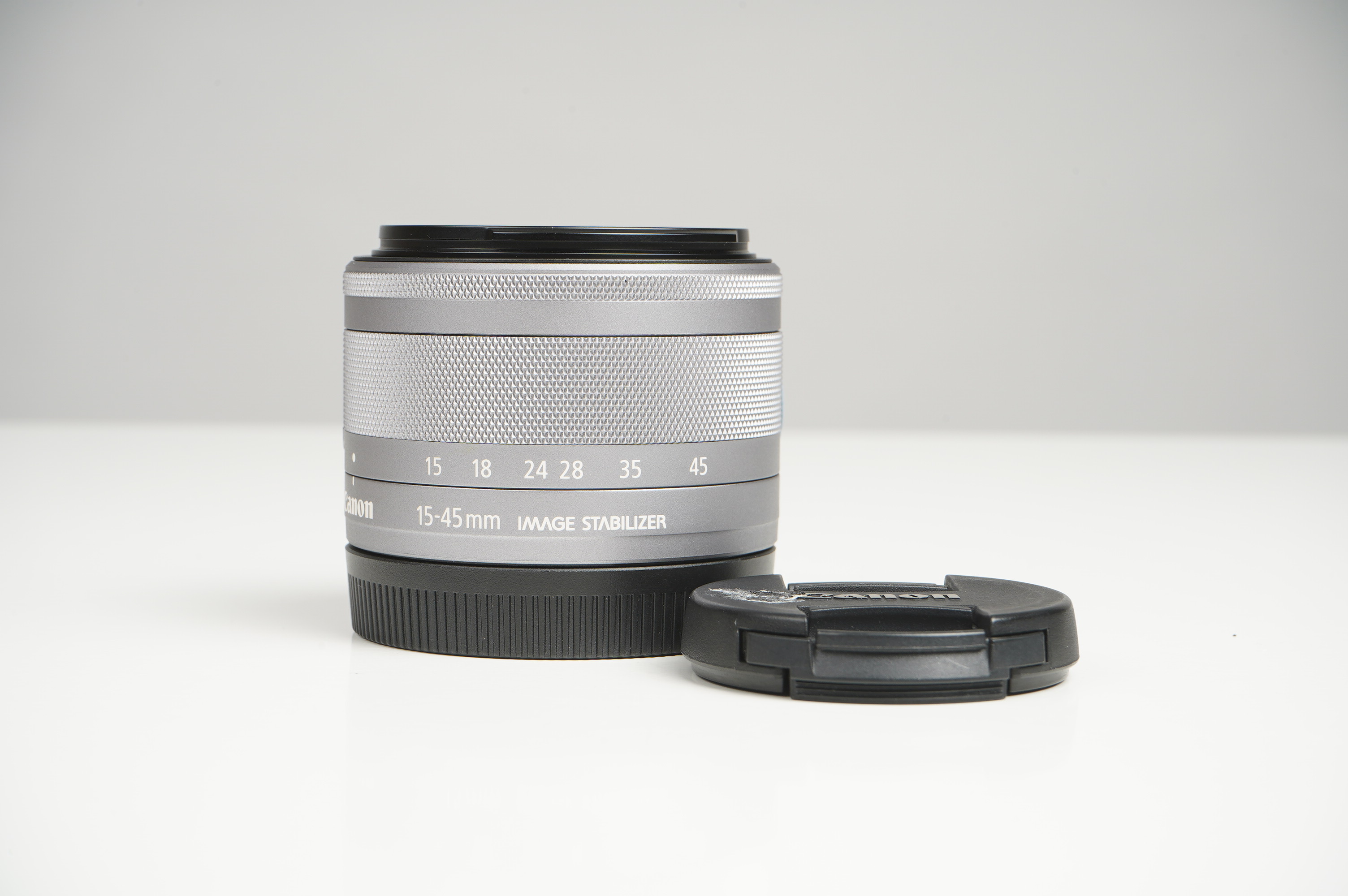 Gebraucht Canon EF-M 15-45mm/3,5-6,3 IS STM | Ø49mm | silber |